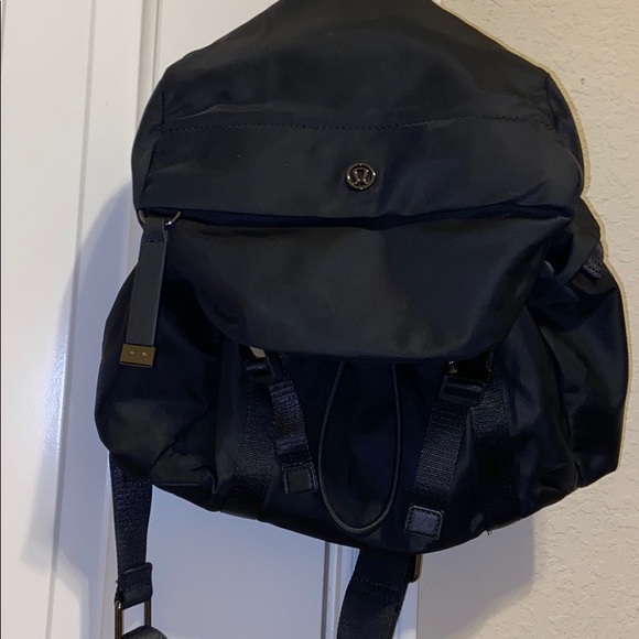 lululemon new parent backpack poshmark reviews